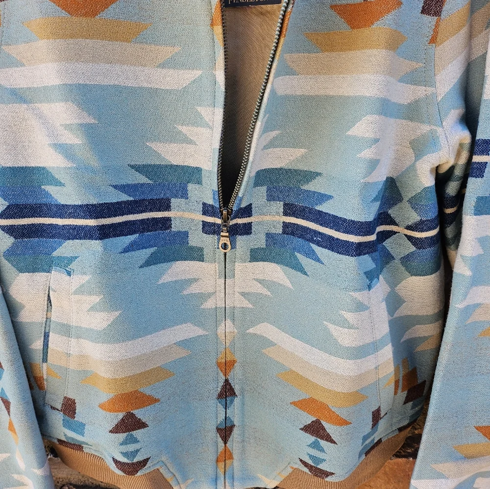 Pendleton Jacket - Picture 3 of 6